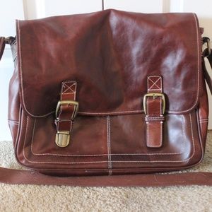 Fossil Men's Brown Leather Messenger Bag